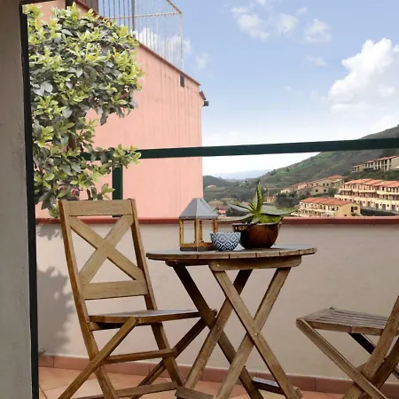 Affascinante Loft A Rio Apartamento Rio dellʼElba